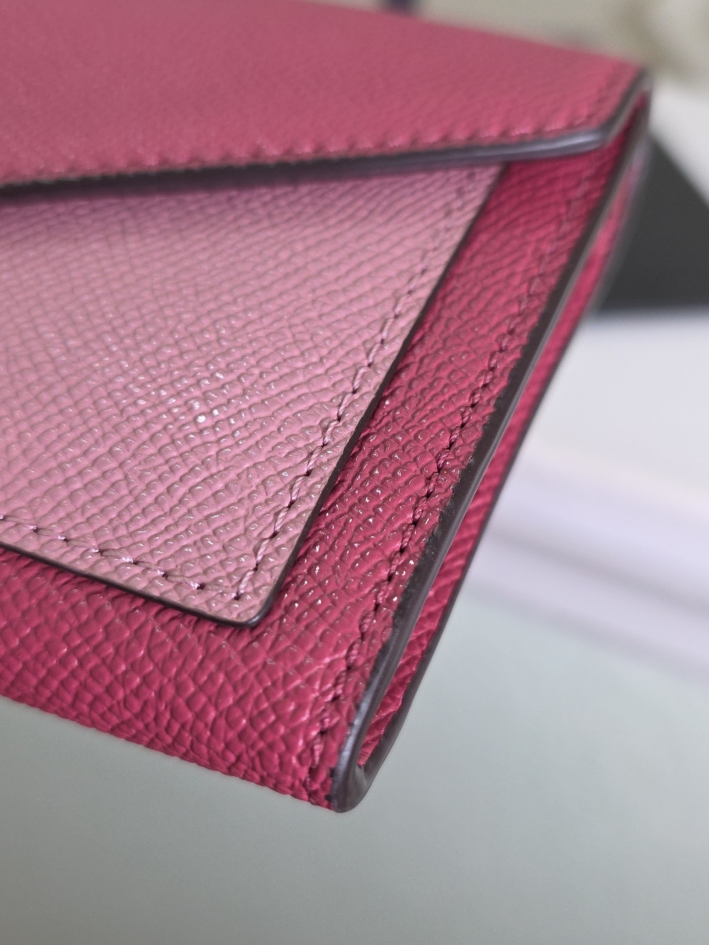 COACH 57536 PINK CROSSGRAIN LEATHER COLORBLOCK SOFT WALLET VGUC - Picture 7 of 16